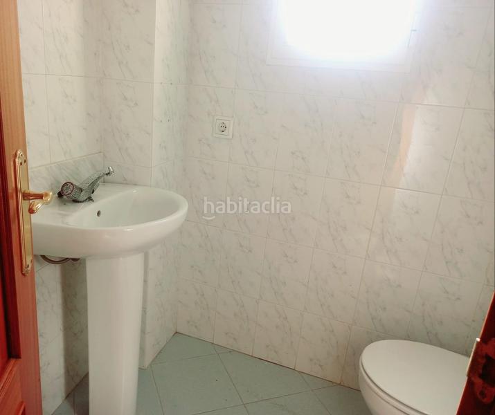 Foto a0453e5f-9df8-4717-af60-e3d044414f52. Alquiler local comercial  en Canillas de Aceituno