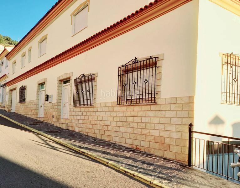 Foto 7b904228-bd2b-4713-8a58-9133b003d740. Lloguer local comercial a Canillas de Aceituno