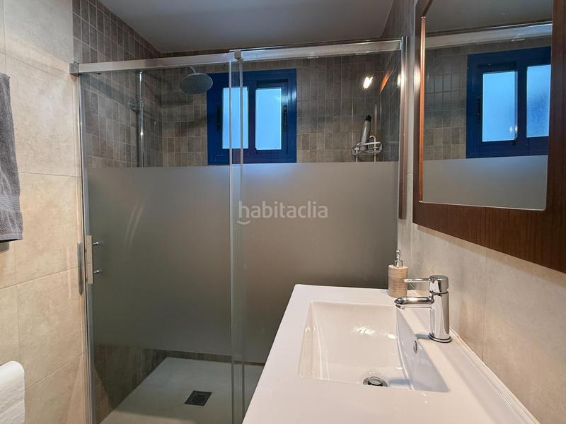 Foto 211ecc9a-b88e-44ea-8c05-77a45034fb4a. Location appartement avec parking dans El Morche Torrox