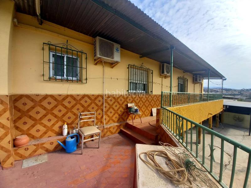 Foto b4aecbfd-2509-46fe-863a-b343a773c5a8. Mas avec parking dans El Tomillar Torre del Mar