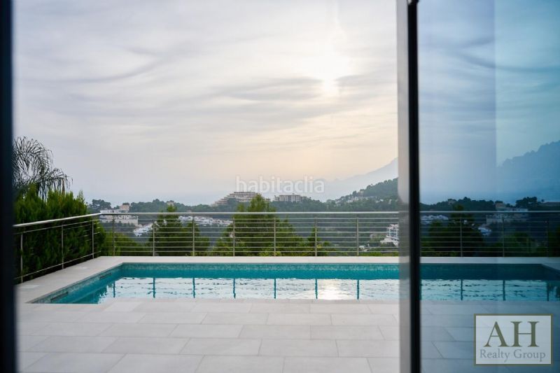 Foto 05d0957f-f6b1-4653-b70e-d377d5d08e7f. Casa amb aparcament a Altea hills Altea