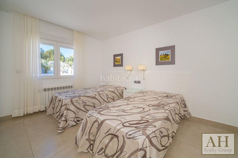 Foto 2dbdb488-30da-40f4-9325-c9107cb941d8. Maison avec parking dans L´Albir Alfàs del Pi (l´)