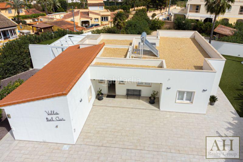 Foto bcf5ed13-e536-4e18-9189-a515819e8eac. Maison avec parking dans L´Albir Alfàs del Pi (l´)
