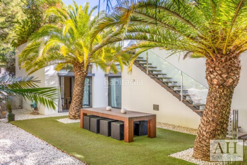 Foto eb293965-133d-46cf-88a0-21ae3a8e4f6b. Casa amb aparcament a Altea la vella Altea