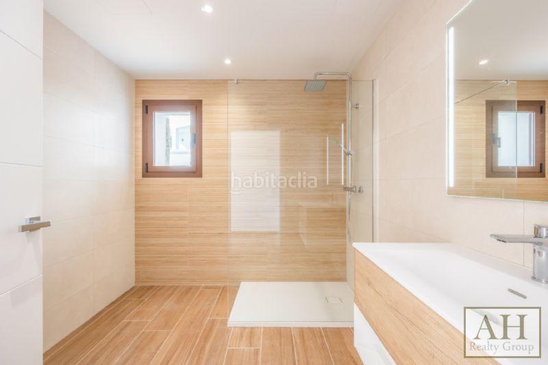 Foto dddb0e7d-98fc-467c-9b4b-783fa4506f56. Casa amb aparcament a Pueblo-Ubanizaciones Alfàs del Pi (l´)