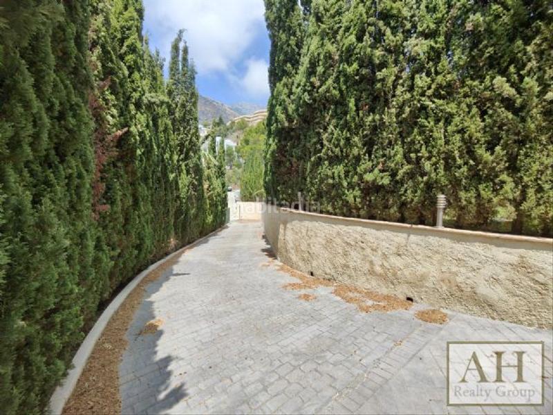 Foto 131d3855-1ff1-4ab6-858b-afaa03ac3918. House with parking in Altea la vella Altea