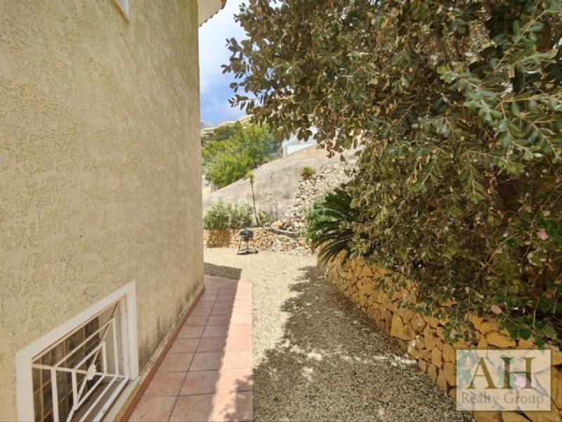 Foto fdd920e3-0d92-4995-a263-9096e3581620. House with parking in Altea la vella Altea