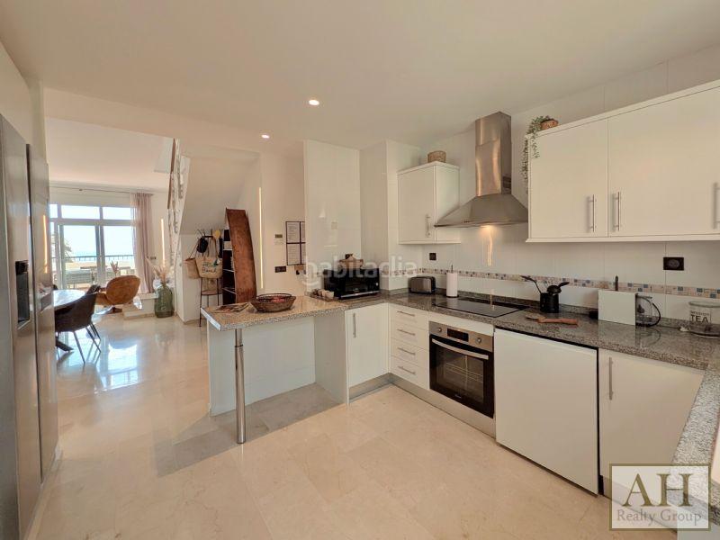 Foto 1ca6e941-73ae-4666-aa23-9f7c5b099753. Attique dans Mascarat Altea