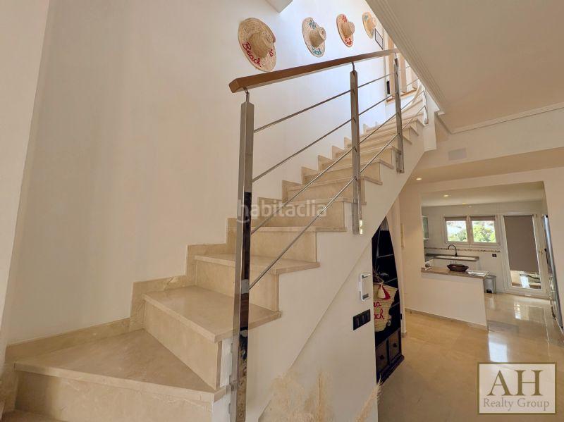 Foto 51a37a47-5d61-47c0-87c4-6fe03c1c9425. Attique dans Mascarat Altea