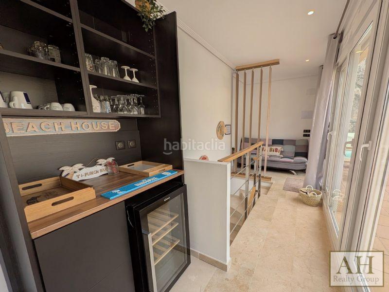 Foto da294d40-b2f3-488b-9a7e-5de6d5292f9c. Attique dans Mascarat Altea