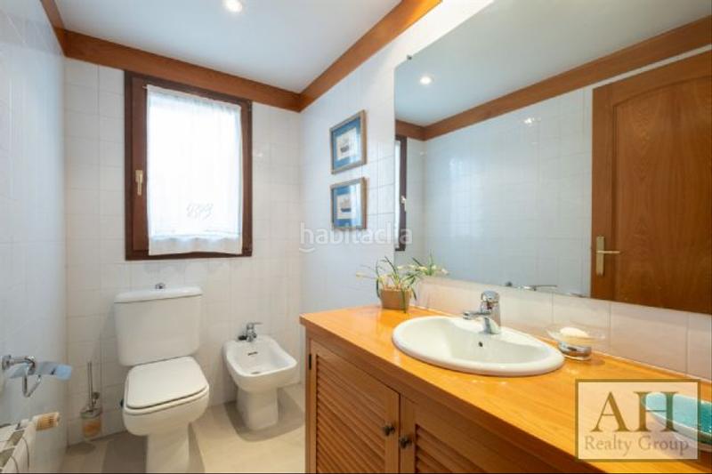 Foto 4f35936d-9570-4c76-a959-8e8f1f183516. Casa amb aparcament a Altea ciudad Altea