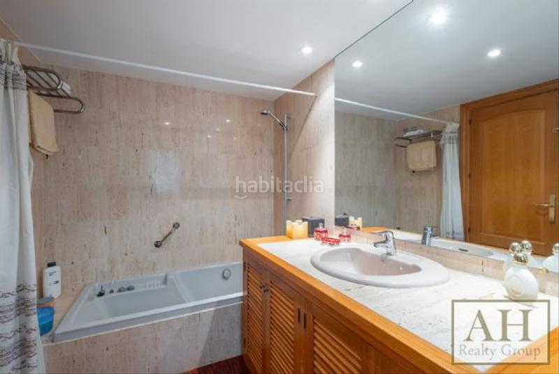 Foto 416b1450-50ff-4403-9a39-8271619760f1. Maison avec parking dans Altea ciudad Altea