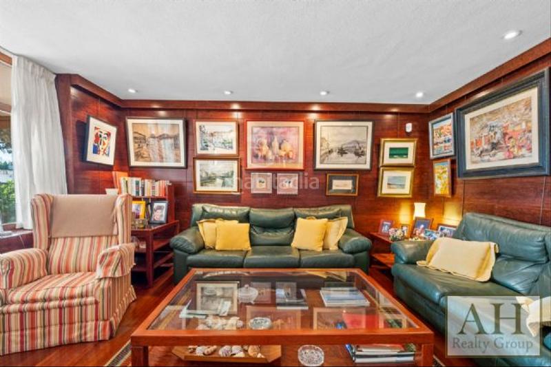 Foto 66784e3a-b7ec-4e6a-850d-5dbd9a47c692. Maison avec parking dans Altea ciudad Altea