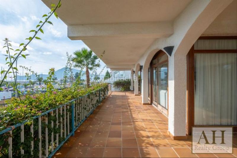 Foto b9cb6b72-2d0a-4f53-a3d5-41add5873533. Maison avec parking dans Altea ciudad Altea