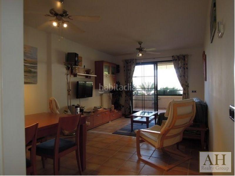 Foto f1daed58-597b-43ce-9bc6-e85afd282703. Apartamento en Mascarat Altea