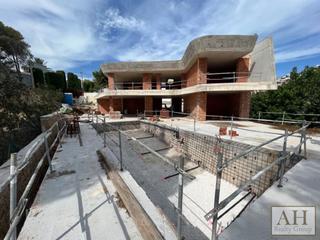 House in Casco Urbano