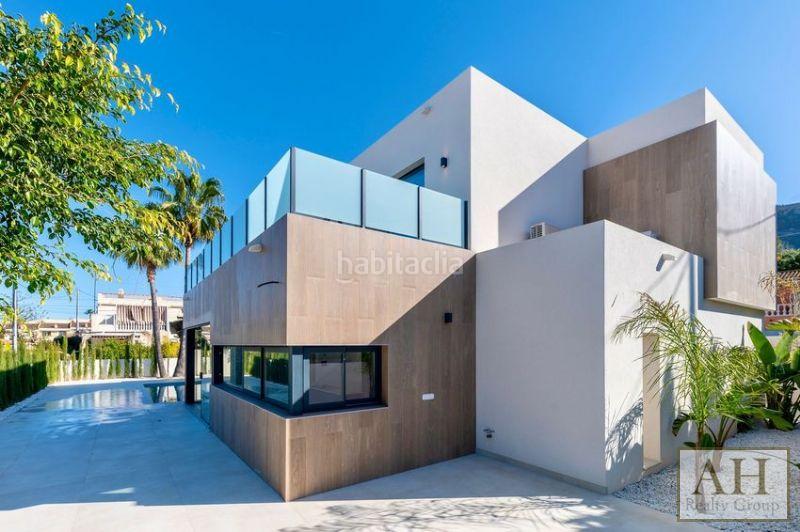 Foto 0a286702-5a60-4b0e-b2b6-85a23e976ef6. Casa con parcheggio in L´Albir Alfàs del Pi (l´)
