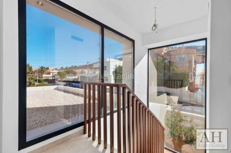 Foto 17fc59ad-f015-4e89-b500-82c4988c276e. Casa con parcheggio in L´Albir Alfàs del Pi (l´)