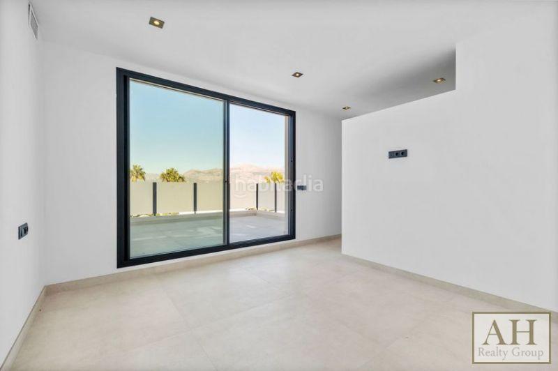 Foto 4ed79b70-4841-401f-a755-741c0ed5ccdf. Casa con parcheggio in L´Albir Alfàs del Pi (l´)
