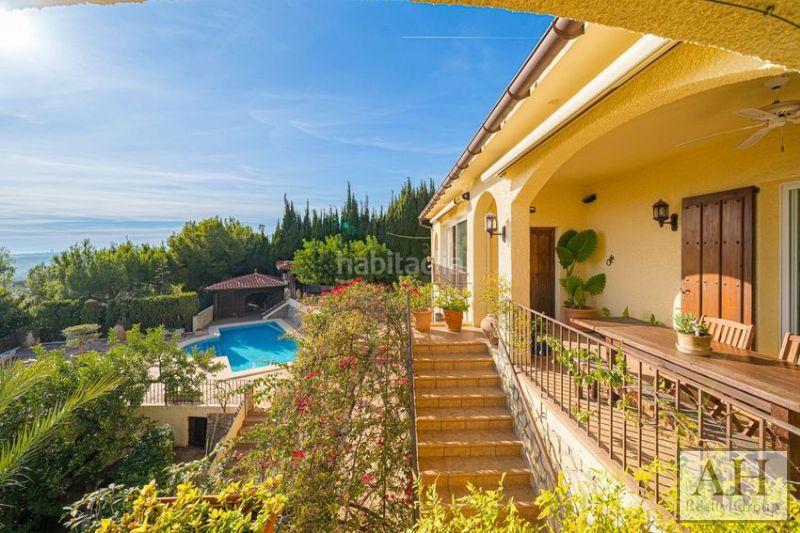 Foto 4d7e8ed2-8709-47ba-8cf7-7fd9e9db38f0. House in Altea la vella Altea