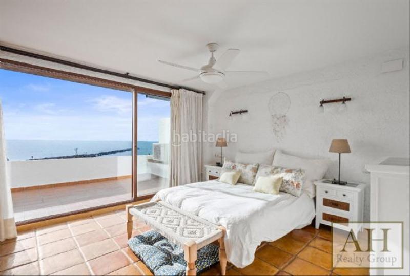 Foto ced1a24b-c530-4b25-bfb0-471e81c9511a. Apartment with parking in Altea ciudad Altea