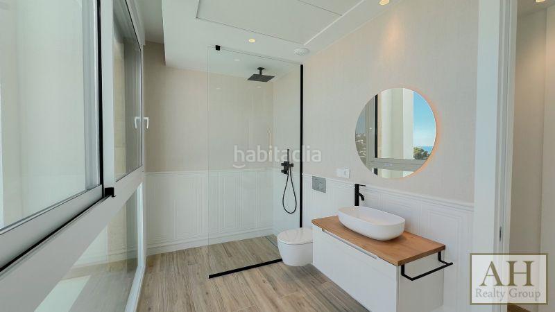 Foto 40c2a3e3-af43-4837-a992-129900e01fca. Maison dans La Fustera Benissa