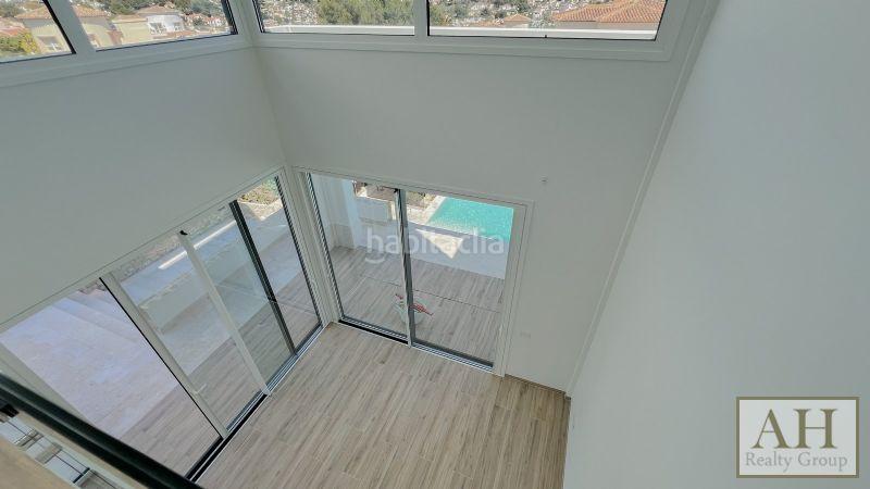 Foto 8be31632-94b8-410e-b4c3-625ad35aa8a9. Maison dans La Fustera Benissa