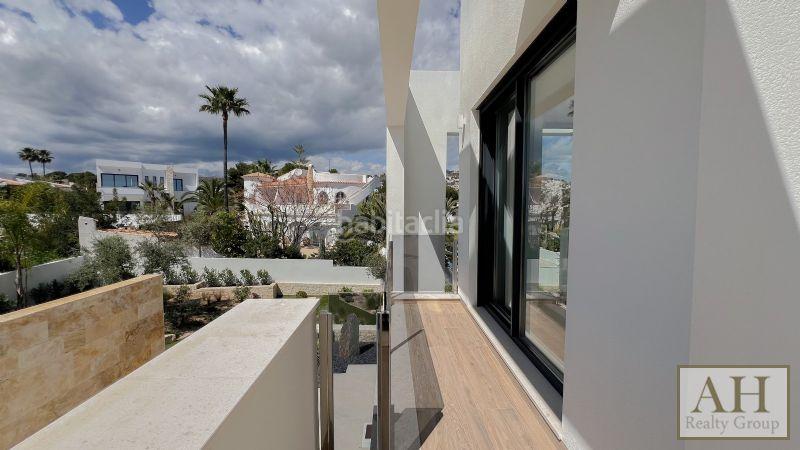 Foto b901077a-28f9-45bc-a5a5-1229aa699c11. Maison dans La Fustera Benissa