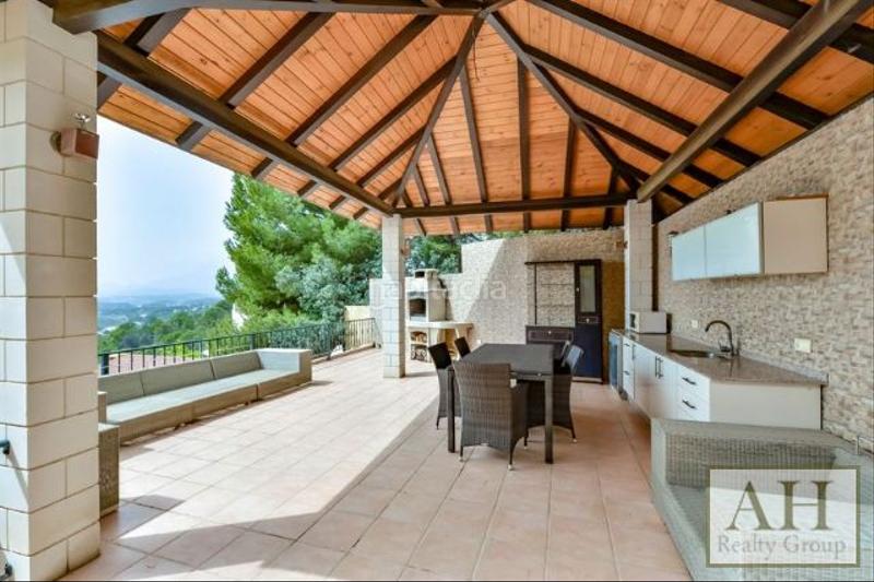 Foto 051fc3dc-4bed-4db0-9c70-232e58440240. Casa amb aparcament a Altea hills Altea