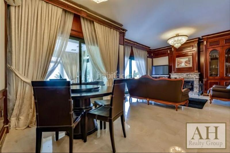 Foto 85d2329f-f026-4e7f-95a8-f2b4ba62e7e5. Maison avec parking dans Altea hills Altea