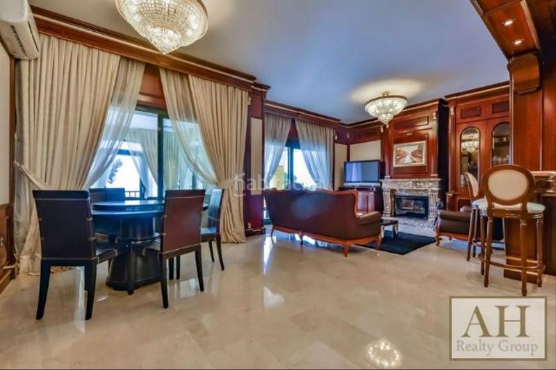 Foto b18aae74-5664-4f11-ae59-21fc292dea09. Maison avec parking dans Altea hills Altea