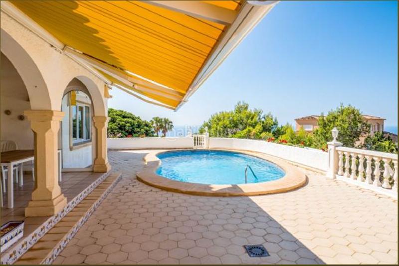 Foto ed87100e-8c3f-4ce3-a47d-62858b8a9912. Maison avec parking dans Altea hills Altea