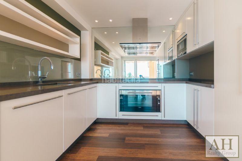 Foto e753076a-0d5b-4f83-bc18-b0af5d64b4fa. Attico in Altea ciudad Altea