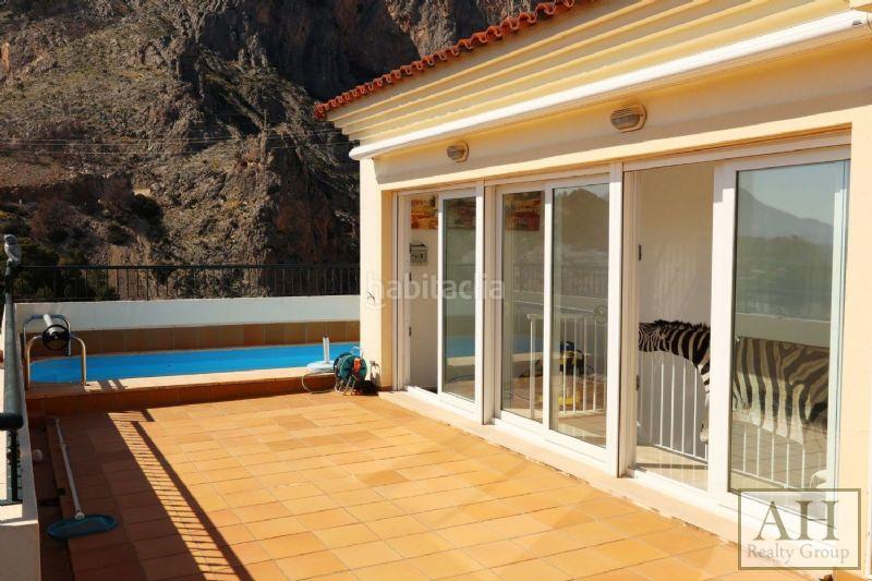 Foto 2a0712d8-126b-4a21-934f-5a8572622149. Dachwohnung in Mascarat Altea