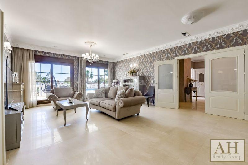 Foto 7153baf8-b498-49d2-ba89-58084cb706b0. House in Altea hills Altea