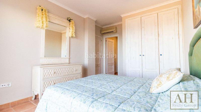 Foto 6501e547-8a3a-4af2-87fc-d2312f1d17db. Casa adosada en Altea hills Altea