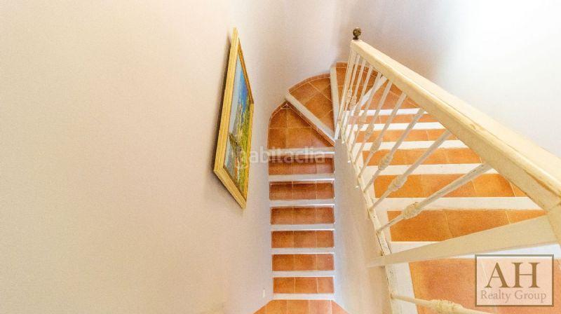 Foto 9ebd57ac-df85-4ad0-8b4f-cb394a63dbc5. Semi detached house in Altea hills Altea