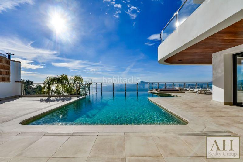 Foto 3c721537-18c2-46d6-9280-ae0e7b09f456. Casa in Altea hills Altea