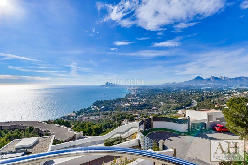 Foto a20774f7-cd40-40d1-8069-65e3d58feefe. Maison dans Altea hills Altea