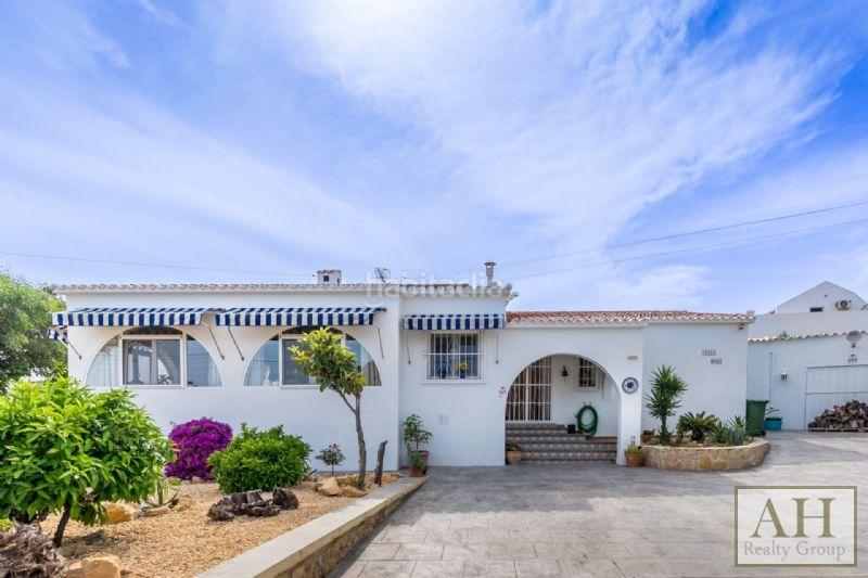 Foto e338124f-72d2-4f93-8ed6-2ca712c7b13f. Casa amb aparcament a Montebello - Nou Espai Nucia (la)