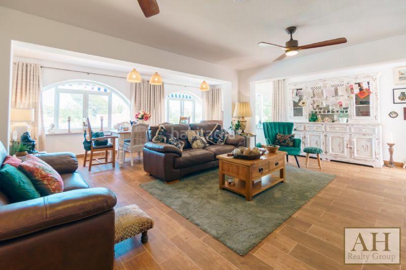 Foto 5a358308-3f23-446f-94e3-56a34ac784f6. Maison avec parking dans Montebello - Nou Espai Nucia (la)