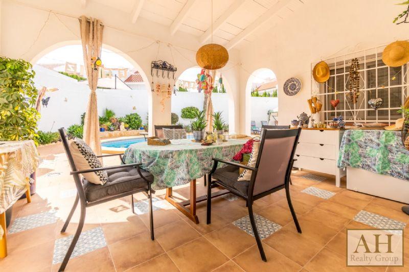 Foto b9b7efa7-3939-4017-8047-2d63066e6c73. Maison avec parking dans Montebello - Nou Espai Nucia (la)