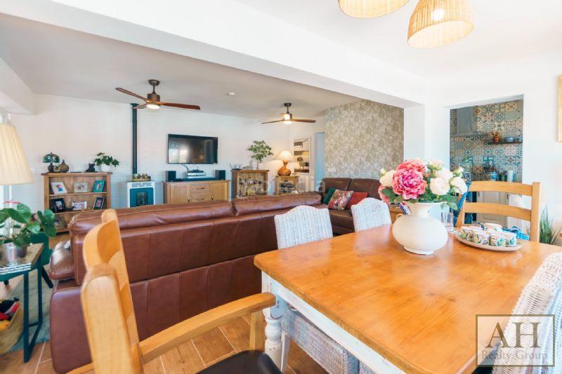 Foto e03e4eaa-437d-4fa2-b94d-3ac9777c15e4. Maison avec parking dans Montebello - Nou Espai Nucia (la)