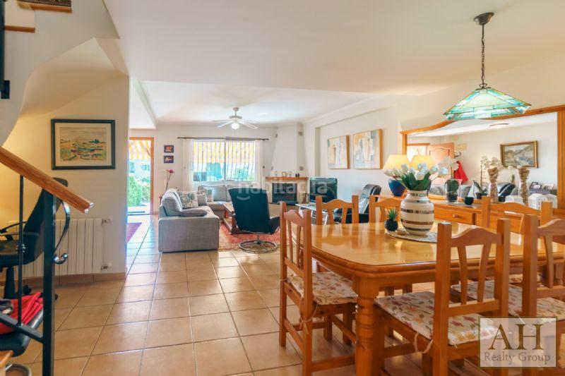Foto 090f5fbd-4b6b-4a9d-a00e-d2057494ea86. Casa en L´Albir Alfàs del Pi (l´)