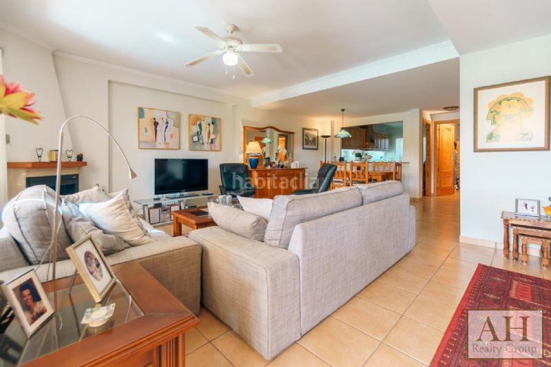 Foto 0b447674-e1d2-4d12-aff1-142c4a5895aa. House with parking in L´Albir Alfàs del Pi (l´)
