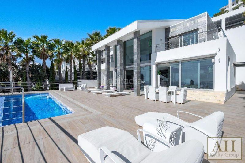 Foto 0f8a3634-5df7-43f9-ae77-249014061575. House with parking in Altea hills Altea