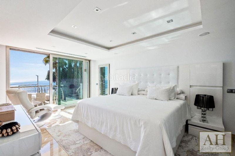 Foto f694da41-ca00-4efe-8050-26e15e96761d. House with parking in Altea hills Altea