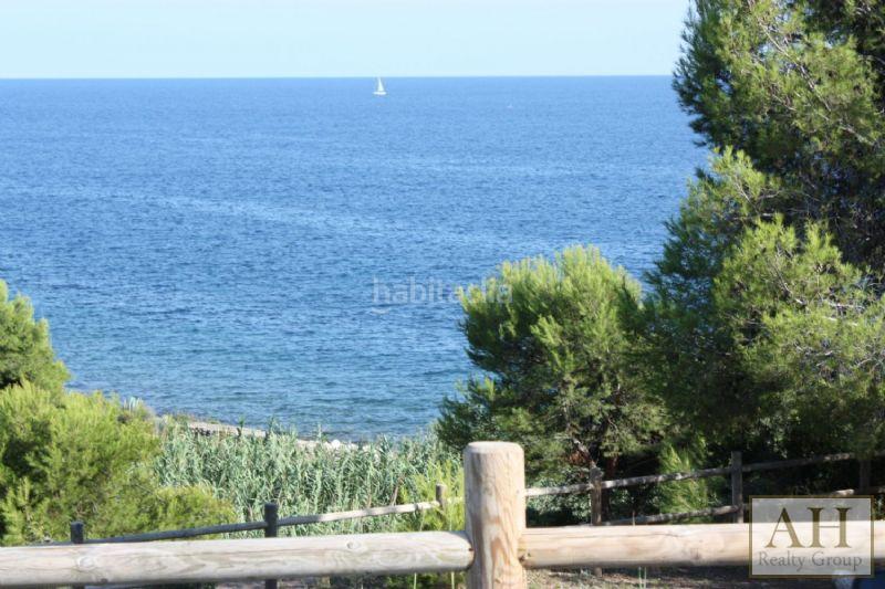 Foto b9b450bc-8994-4355-9863-024c753fe1a6. Residential plot in La Fustera Benissa