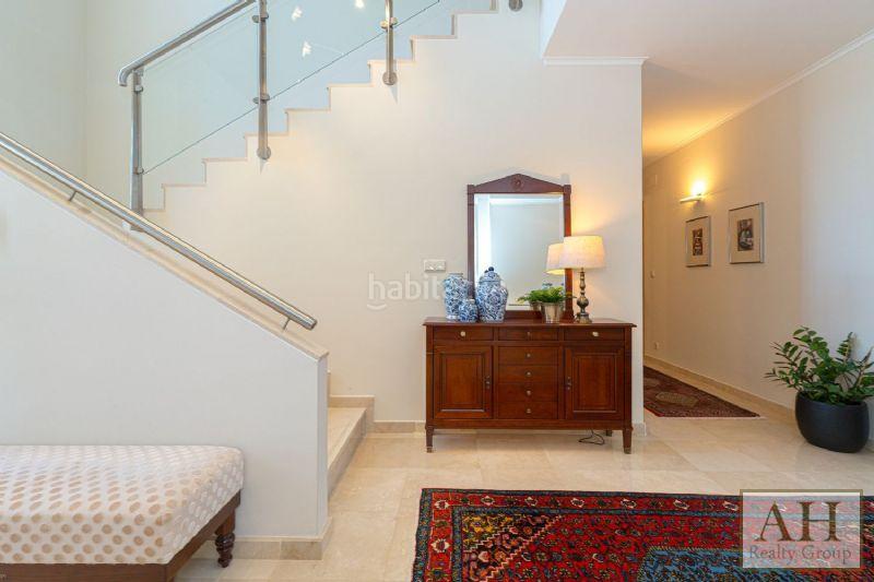 Foto 7c6a6d1d-68d2-4106-bd29-ab5428a12431. Haus mit parking in Altea la vella Altea