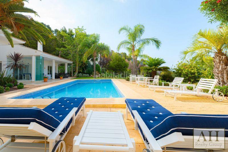 Foto da75b34e-c1ce-4a51-bd10-e93e32d2b6b4. House with parking in Altea la vella Altea